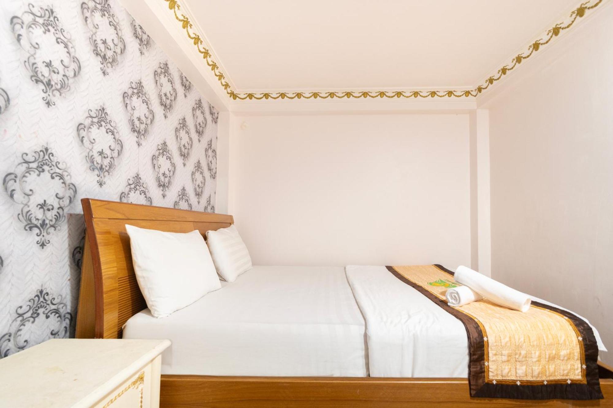 Crowne Bui Vien Ho Chi Minh City